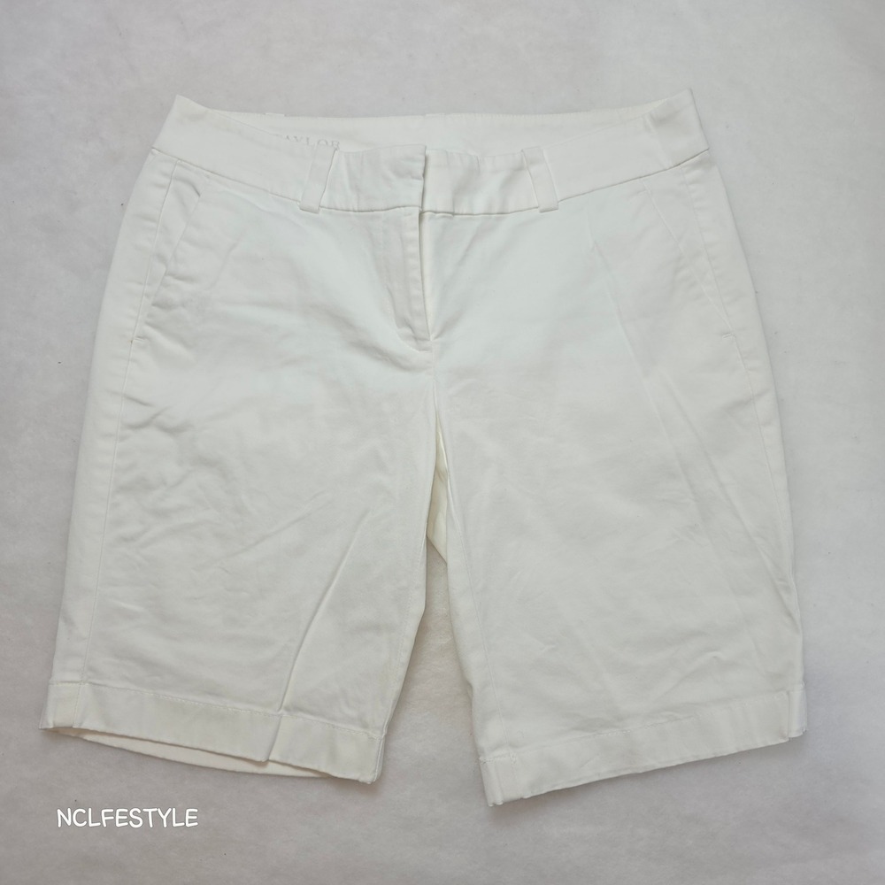 Ann Taylor Boardwalk Shorts Womens 4P White Cotton Stretch Bermuda Casual 301341